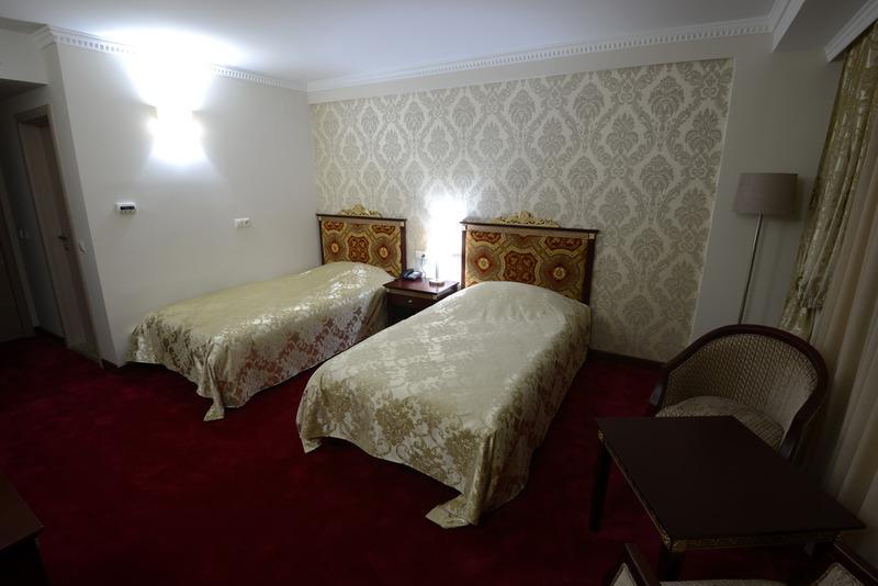 Hotel Gold سكوبجي المظهر الخارجي الصورة