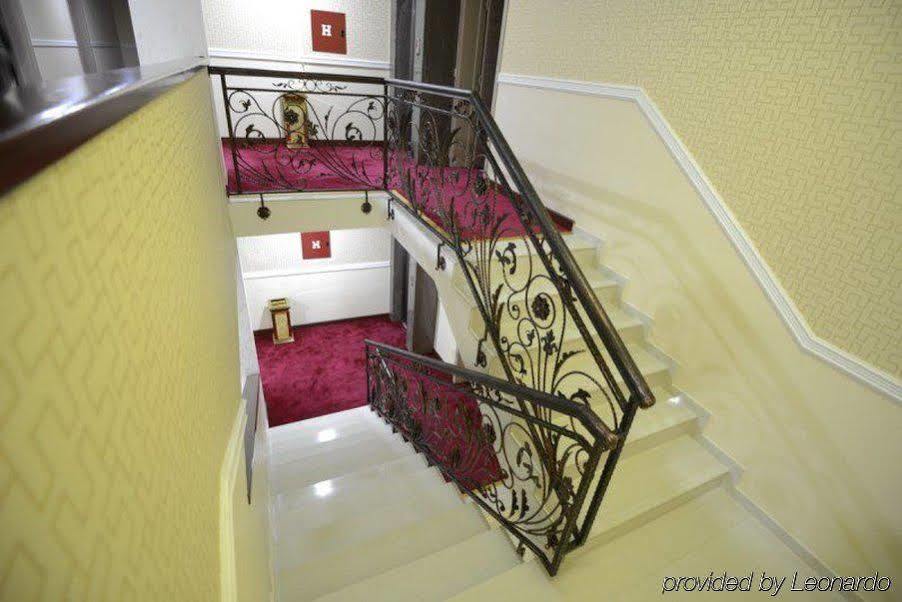 Hotel Gold سكوبجي المظهر الخارجي الصورة