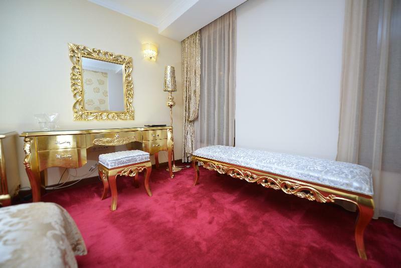Hotel Gold سكوبجي المظهر الخارجي الصورة
